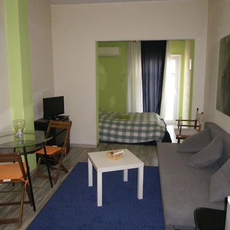 Mini Suite Neighboring The Center Thessaloniki Exterior foto