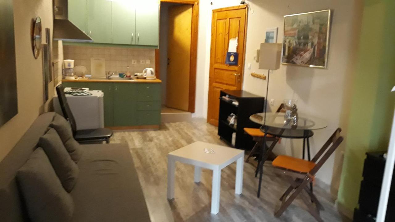 Mini Suite Neighboring The Center Thessaloniki Exterior foto
