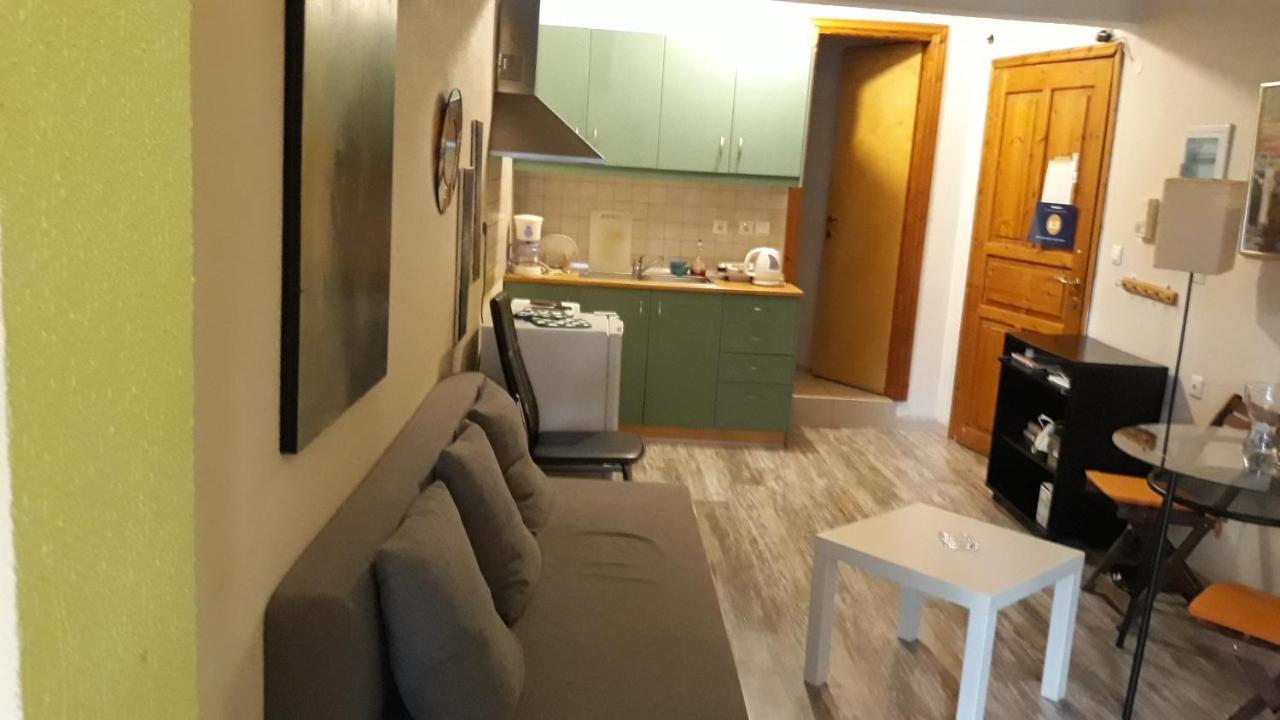 Mini Suite Neighboring The Center Thessaloniki Exterior foto